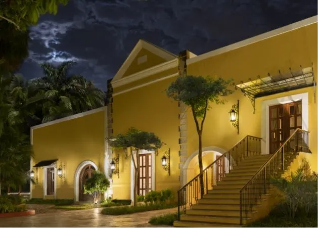Xcanatun Residences